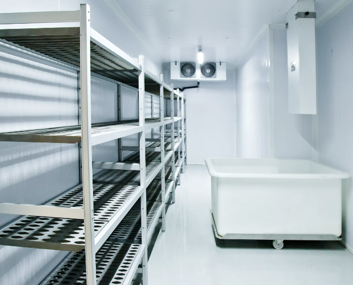 “TIL In the USA, 60 people die from walk-in freezer accidents per year.”